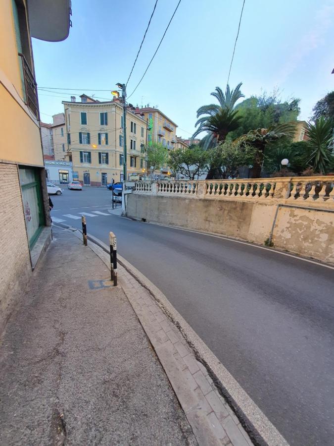 Villa Arcobaleno Rondo Garibaldi San Remo Exterior foto